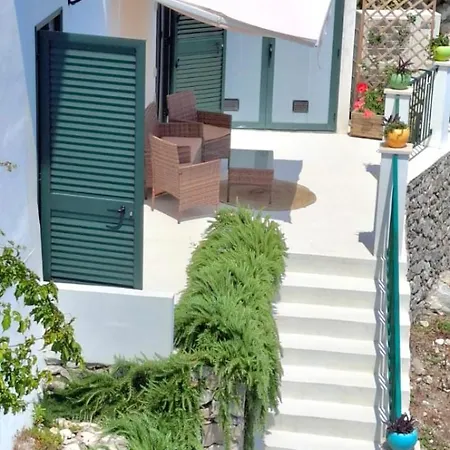 Villanina Bed & Breakfast *