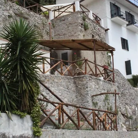 Couette-café Villanina 4*
